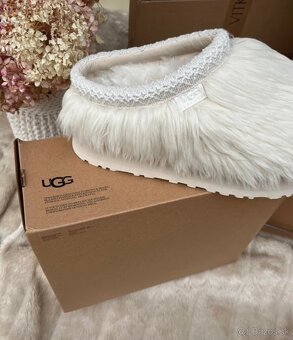 UGG W fluff Momma Sugar Tasman white - 8