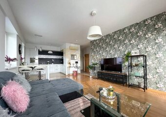 2-izb. byt, Mlynské luhy, Ružinov, 7.p./7, balkón,s nádherný - 8