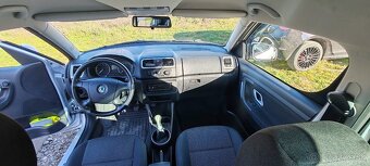 Škoda Roomster scout - 8