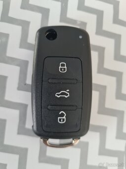 Diely interiéru Škoda Octavia 3 - 8
