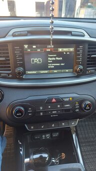 Kia Sorento 2.2 CRDI 147 kw 4x4 - 8