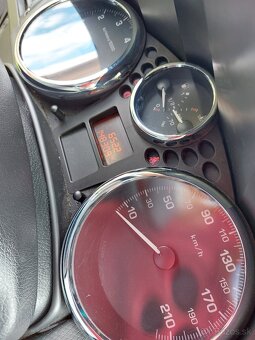 Peugeot 207 SW - 8