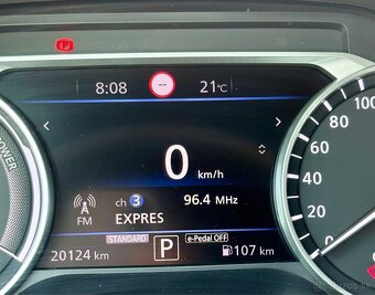 Nissan Juke 1.6 HEV 143 N-Connecta A/T - 8