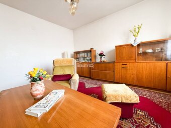Exkluzívne na predaj rodinný dom s pozemkom 930 m2, Žilina - - 8