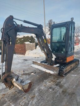 Minibager Hitachi ZX 30 - 8