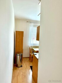 Slnečný 3-izbový byt s priestrannou loggiou vo VK - 8