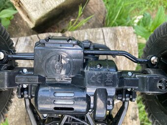 RC auto- crawler - 8