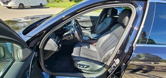 BMW 545e 2022 - 8