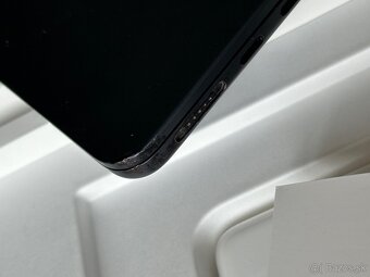 Macbook Air 2022 M2 256gb - 8
