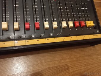 Mixpult soundcraft 200B - 8