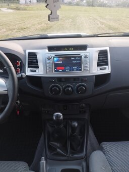 Toyota Hilux 2.5D-4D 4x4,106kw,Odpočet DPH - 8