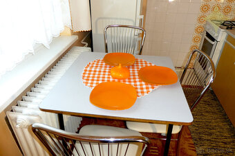 Na predaj slnečný 3 izbový byt s balkónom v centre mesta LC - 8