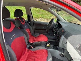 Škoda Fabia 1.4 - 8