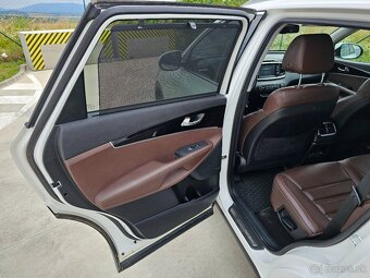 Kia Sorento 2.2 CRDi AWD Platinum  77 250 km - 8