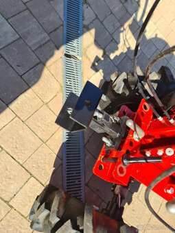 Predam malotraktor - 8