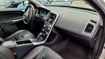 Volvo XC60 2.4 D5 -158kw AWD 4x4 - 8