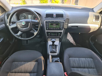Škoda Octavia Combi 1.6 TDI CR DPF Elegance DSG - 8