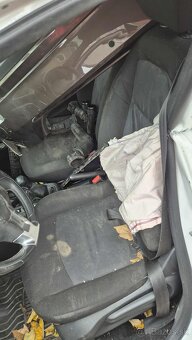 Citroen C-Elysee 1,6HDI 68kw kód motora: 9H06 - 8