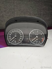 BMW Tachometre - 8
