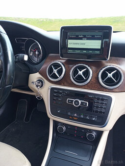 Mercedes-Benz GLA 200 CDI - 8