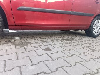 Škoda Fábia 1.4 16v 63kw benzín - 8