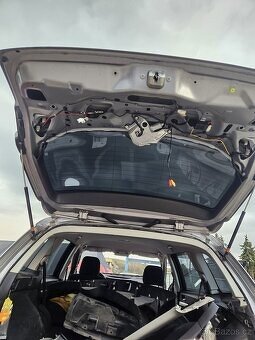 Subaru Outback 2.0 Universal 2010 - 8