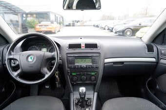 Škoda Octavia 2.0 TDI - 8