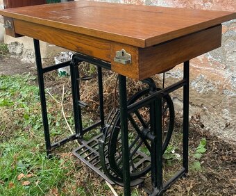 Predam krasny zachovaly sijaci stroj LADA. - 8