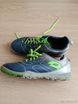 Predám halovky, kopačky - 8