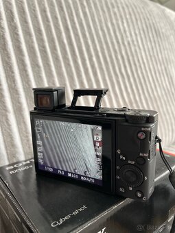 Sony Cyber-shot DSC - RX100 M5A - 8