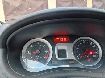 Renault Clio 1.5 dci - 8