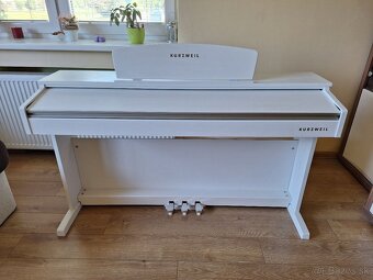 Kurzweil M90 - 8