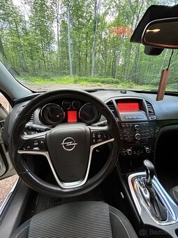 Opel insignia 2.0 cdti biturbo 4x4 143kw - 8