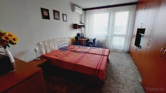 NA PREDAJ - 3 IZBOVÝ BYT S LOGGIOU V BLÍZKOSTI OC RETRO, MUŠ - 8