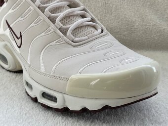 Nike Air Max Plus Premium - 8