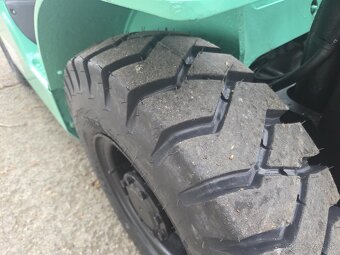 Vysokozdvižný vozík MITSUBISHI FG25NT LPG - 8