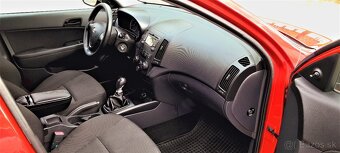 Hyundai i30 Combi 1.4 Benzin+ Lpg 2011 - 8