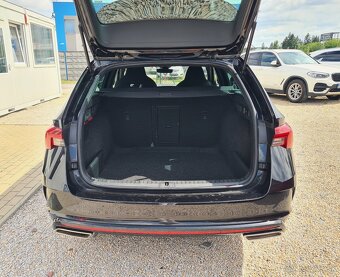 ŠKODA OCTAVIA COMBI 2.0 TDI RS 4X4 DSG - 8