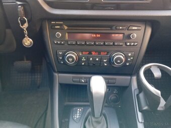 BMW X1 2,0 benzín/plyn - 8