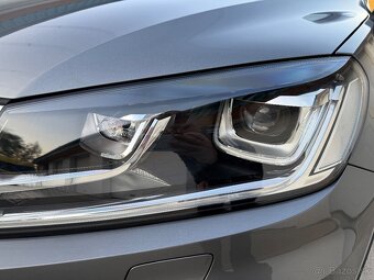 VW Touareg II 3.0 TDI V6 Executive - 8