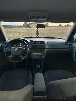 Škoda Fabia 1.2 TSI manuál benzín 162 000km - 8