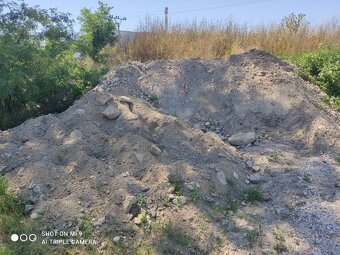 Darujem zem/stavebný odpad - 8