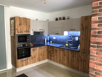 Prenájom moderného 2-izbového bytu - 8