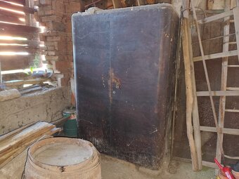 DARUJEM 2 SKRINE -------- kvalitné a tvrdé drevo - 8