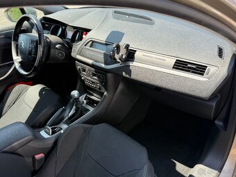 Citroen C5 - 8