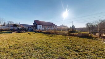NA PREDAJ 3-IZBOVÝ RODINNÝ DOM S VEĽKÝM POZEMKOM V NITRIANS - 8