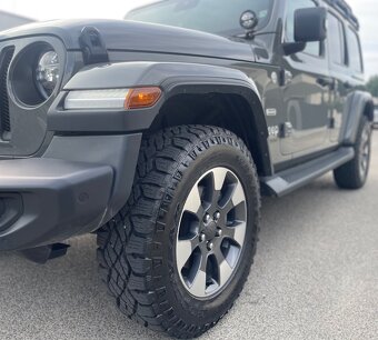 Jeep Wrangler UNLIMITED 2.0T 272k 8T Sahara Odpočet DPH - 8
