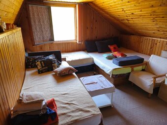 Predam zahradu s chatkou - 8