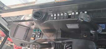 Takeuchi TB295W - 8