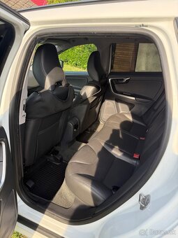 Predám Volvo Xc 60 D3 - 8